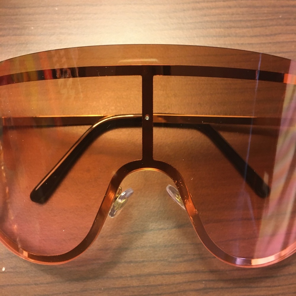 Big Shades